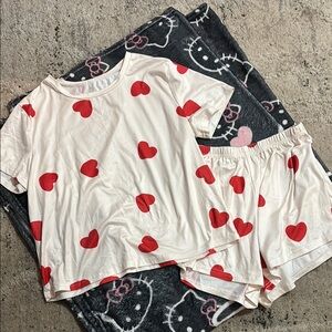 Heart Print Women's Pajama Set